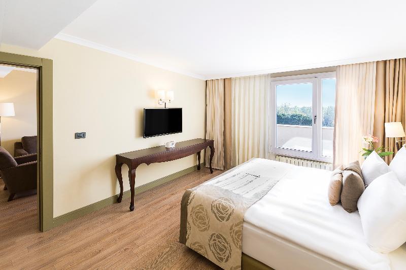 Ramada Resort Kazdaglari Thermal & Spa Gure Buitenkant foto